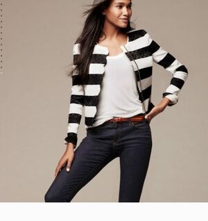 BANANA REPUBLIC Blazer Jacket Scalloped Trim - Size 0